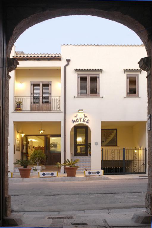 Hotel Al-Tair San Vito Lo Capo Exterior foto